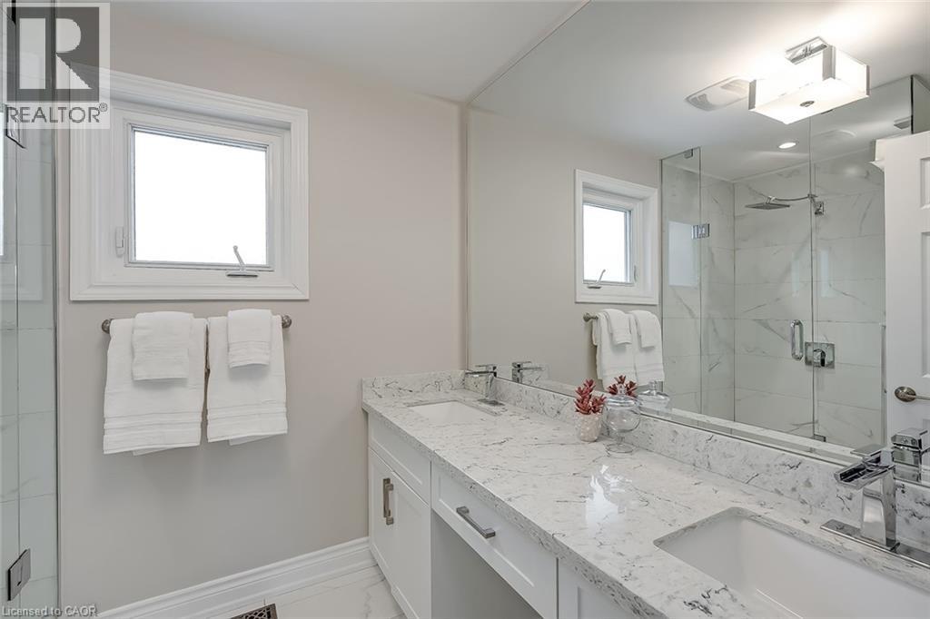2475 CAVENDISH Drive, Burlington, Ontario, L7P4A5 — Photo 31