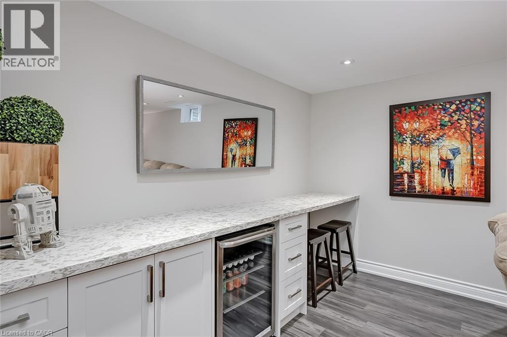 2475 CAVENDISH Drive, Burlington, Ontario, L7P4A5 — Photo 41