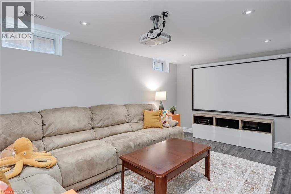 2475 CAVENDISH Drive, Burlington, Ontario, L7P4A5 — Photo 42