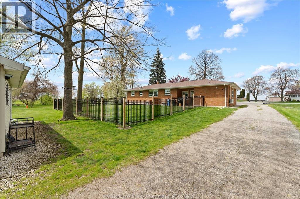 418 TALBOT ROAD East, Leamington, Ontario, N8H3V6 — Photo 43