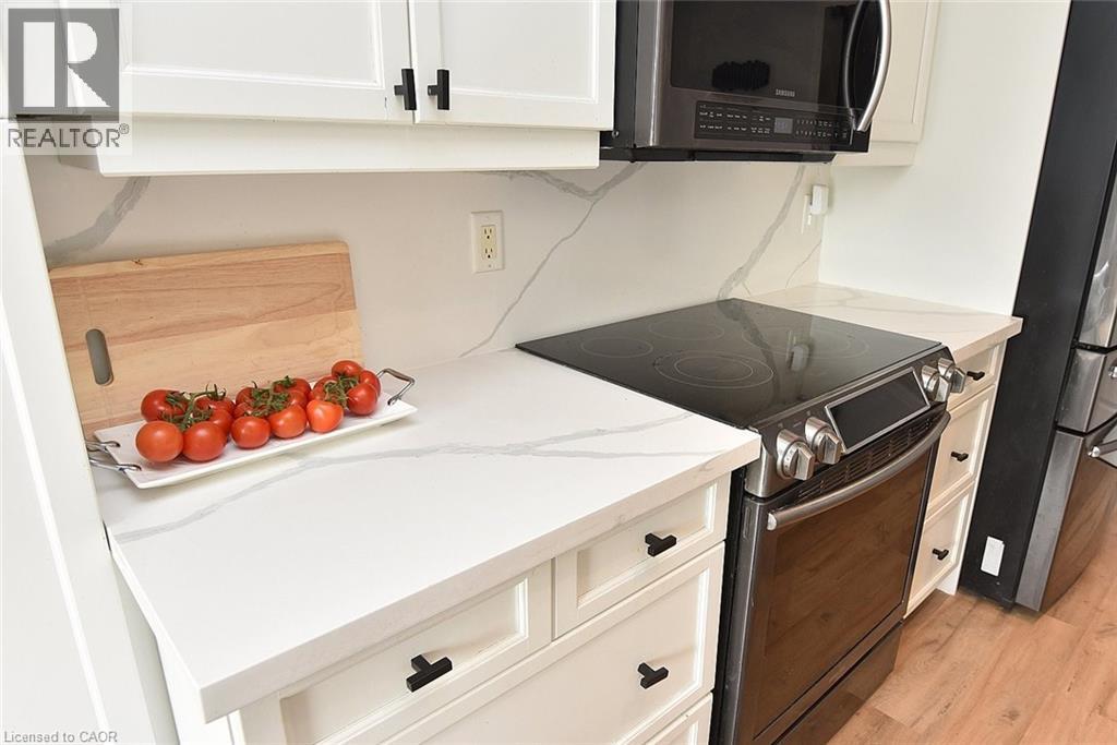 39 PANABAKER Drive Unit# 7, Ancaster, Ontario, L9G0A2 — Photo 14