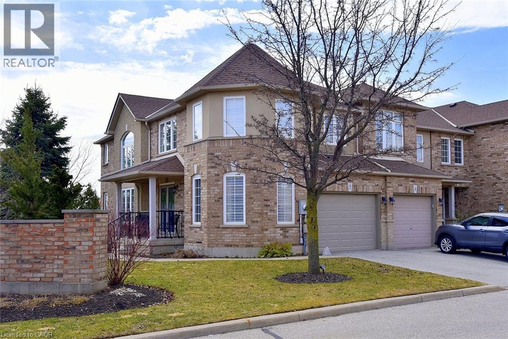 39 PANABAKER Drive Unit# 7, Ancaster, Ontario, L9G0A2 — Photo 3