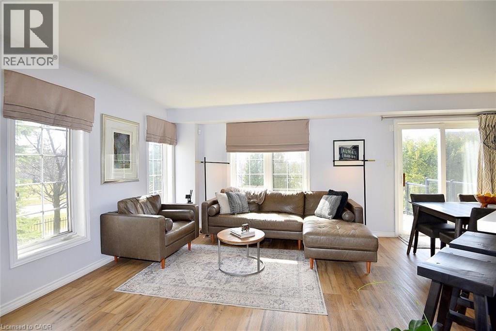 39 PANABAKER Drive Unit# 7, Ancaster, Ontario, L9G0A2 — Photo 6