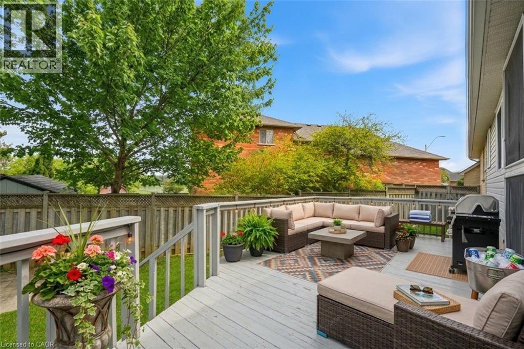 2 AMORE Boulevard, Hamilton, Ontario, L9B2V3 — Photo 32