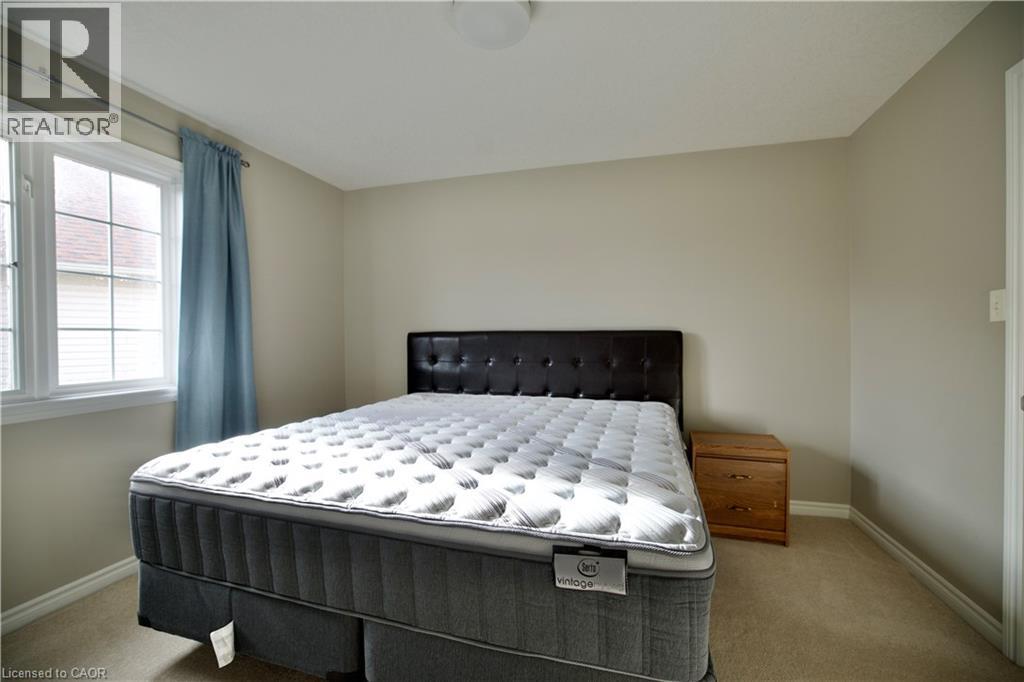 711 CEDAR BEND Drive, Waterloo, Ontario, N2V2R2 — Photo 23