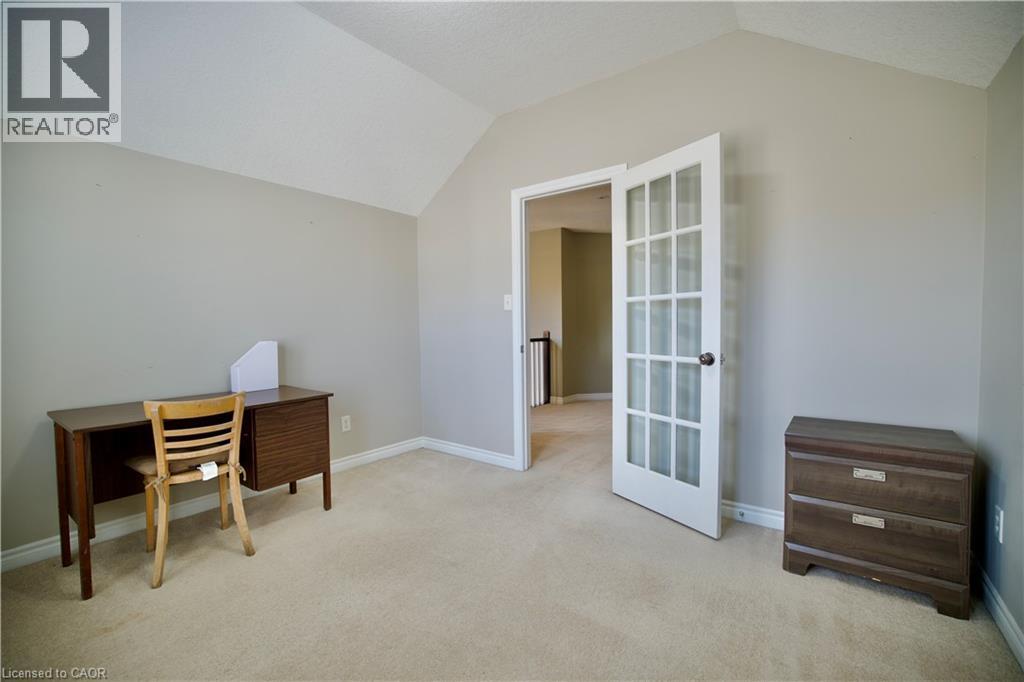 711 CEDAR BEND Drive, Waterloo, Ontario, N2V2R2 — Photo 25