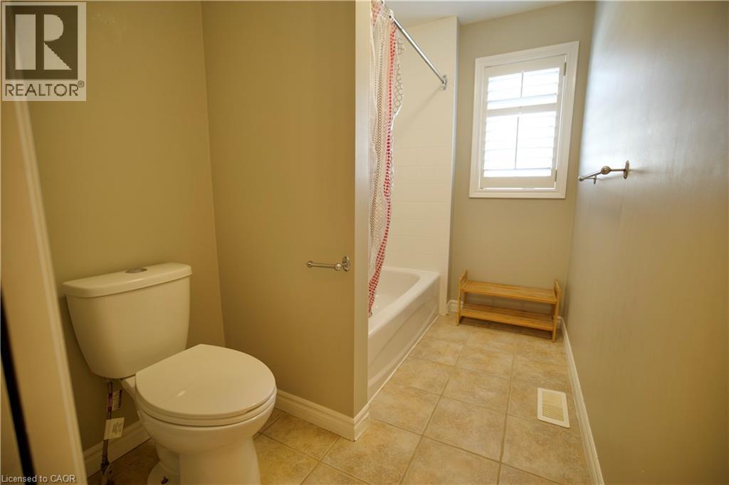 711 CEDAR BEND Drive, Waterloo, Ontario, N2V2R2 — Photo 27
