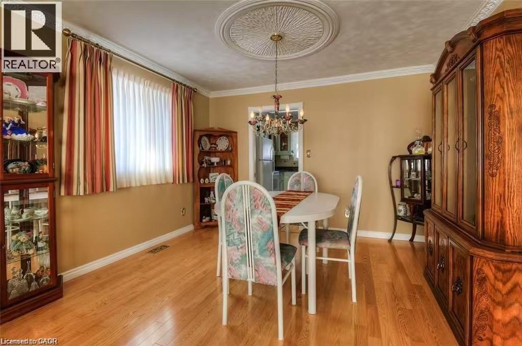 711 CEDAR BEND Drive, Waterloo, Ontario, N2V2R2 — Photo 6