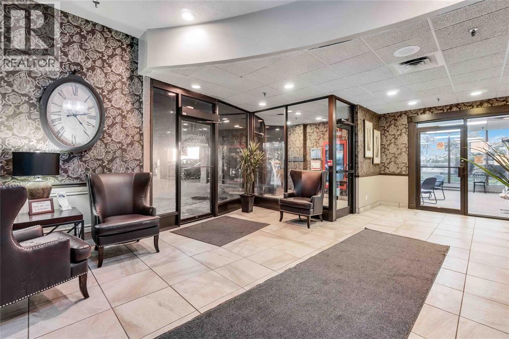 155 FRONT STREET Unit# 809, Sarnia, Ontario, N7T7V5 — Photo 2