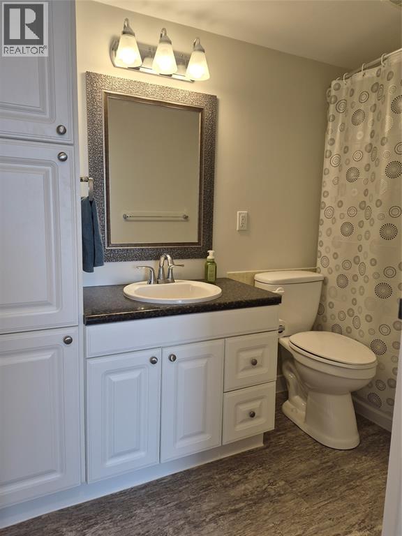 155 FRONT STREET Unit# 809, Sarnia, Ontario, N7T7V5 — Photo 6