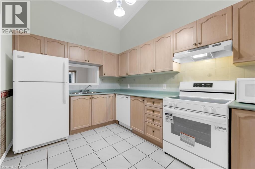 60 RICE Avenue Unit# 29, Hamilton, Ontario, L9C7S3 — Photo 11