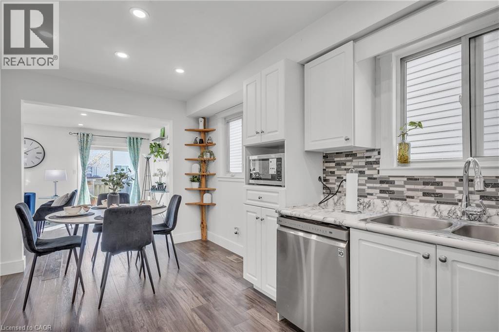 425 ERINBROOK Drive, Kitchener, Ontario, N2E3S4 — Photo 18
