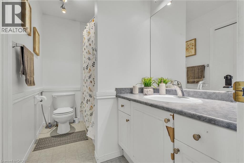 425 ERINBROOK Drive, Kitchener, Ontario, N2E3S4 — Photo 20