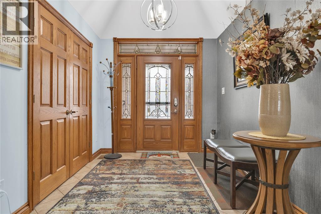 4160 BASELINE, Windsor, Ontario, N9A6T3 — Photo 2