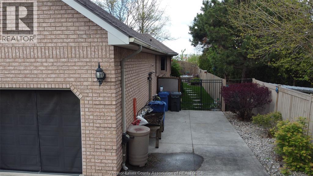 4160 BASELINE, Windsor, Ontario, N9A6T3 — Photo 45