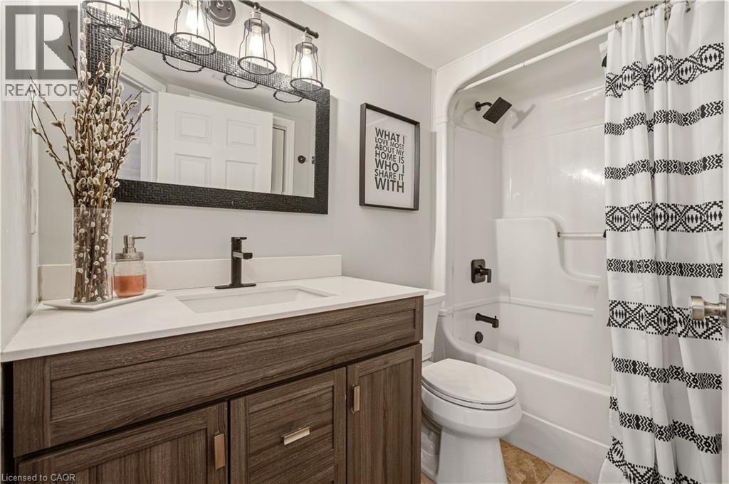 1451 WALKERS Line Unit# 304, Burlington, Ontario, L7M4P1 — Photo 17
