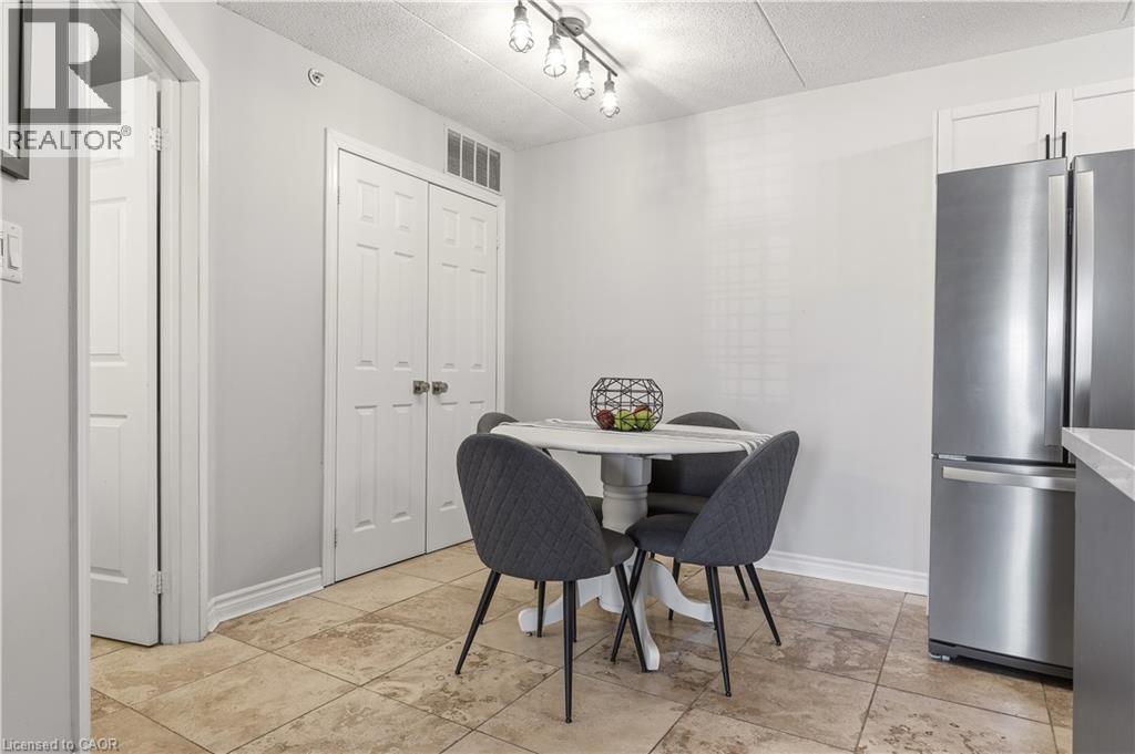 1451 WALKERS Line Unit# 304, Burlington, Ontario, L7M4P1 — Photo 6