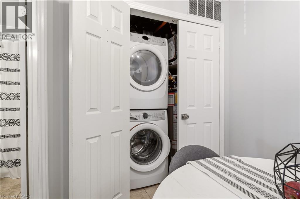 1451 WALKERS Line Unit# 304, Burlington, Ontario, L7M4P1 — Photo 8