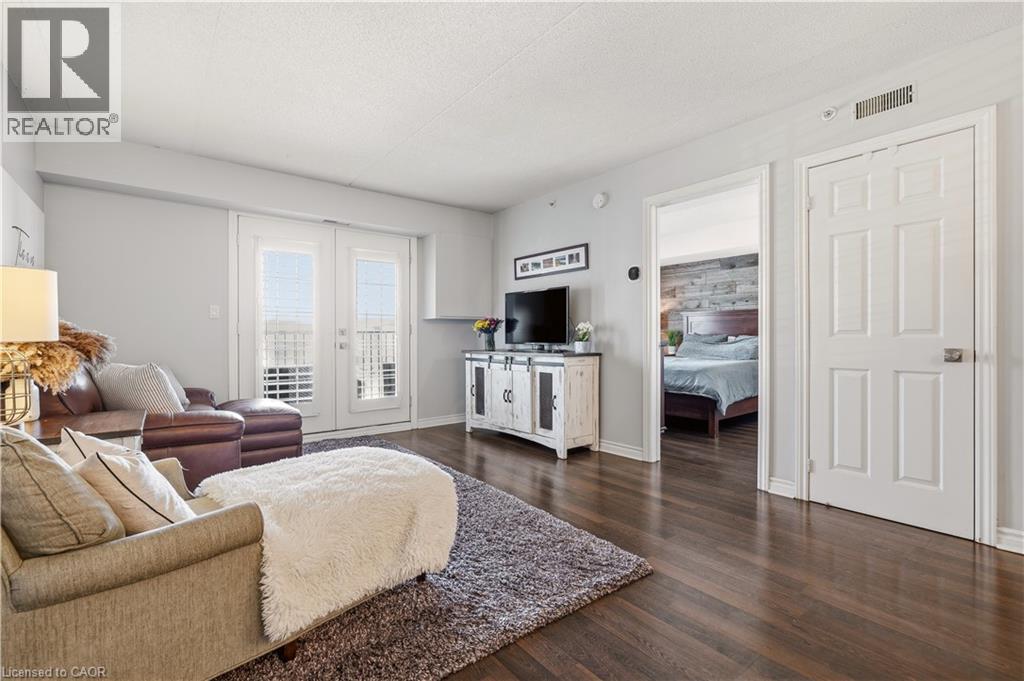 1451 WALKERS Line Unit# 304, Burlington, Ontario, L7M4P1 — Photo 9
