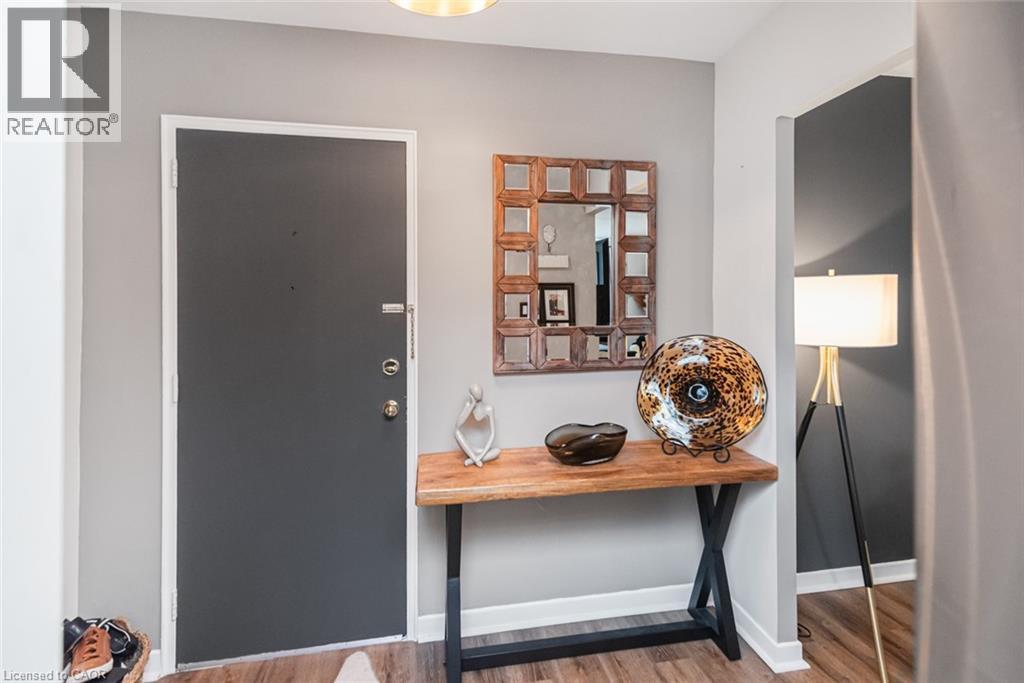 222 CONCESSION Street Unit# 507, Hamilton, Ontario, L9A1B1 — Photo 7