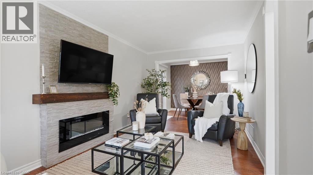 3102 CANTELON Crescent, Mississauga, Ontario, L5N3J8 — Photo 4