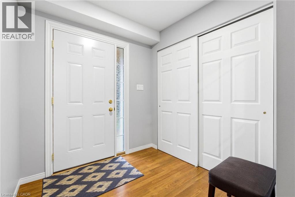 30 BRYAN Court Unit# 4, Kitchener, Ontario, N2A4J5 — Photo 3