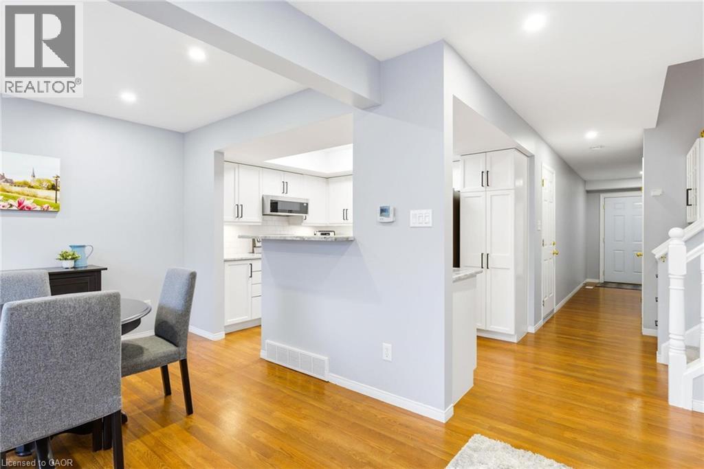 30 BRYAN Court Unit# 4, Kitchener, Ontario, N2A4J5 — Photo 8