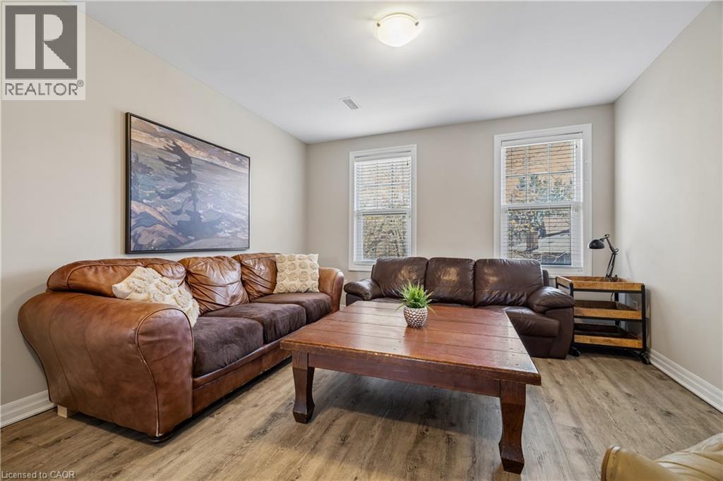 807 GORDON Street Unit# 7, Guelph, Ontario, N1G1Y8 — Photo 12