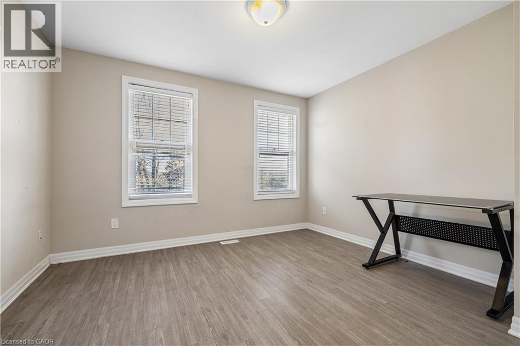 807 GORDON Street Unit# 7, Guelph, Ontario, N1G1Y8 — Photo 18