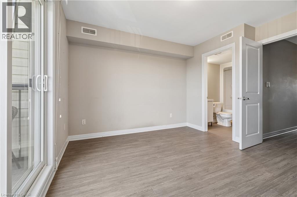 807 GORDON Street Unit# 7, Guelph, Ontario, N1G1Y8 — Photo 32