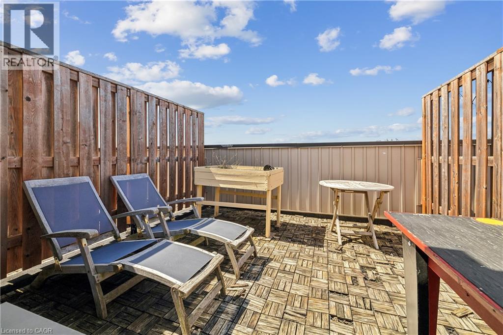807 GORDON Street Unit# 7, Guelph, Ontario, N1G1Y8 — Photo 35
