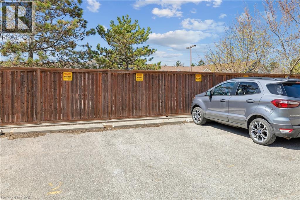 807 GORDON Street Unit# 7, Guelph, Ontario, N1G1Y8 — Photo 38