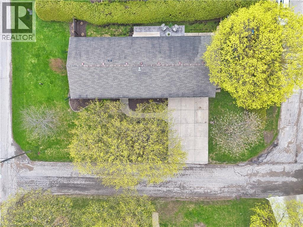 525 BLAKE Street E, Listowel, Ontario, N4W3N6 — Photo 46