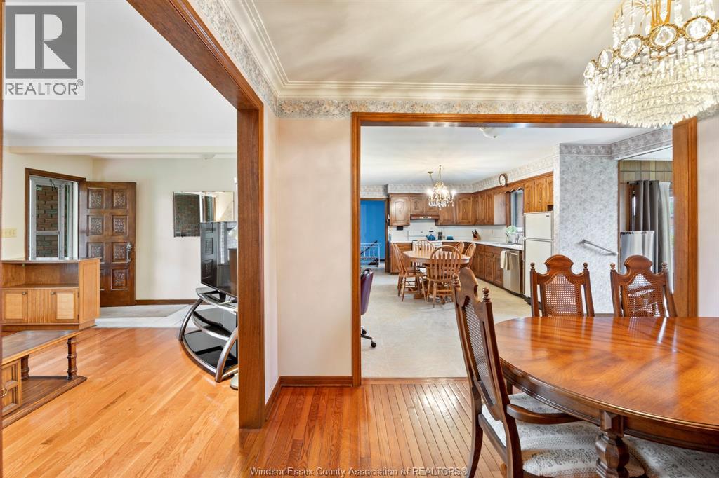 1565 ROXBOROUGH, Windsor, Ontario, N9B3H2 — Photo 11