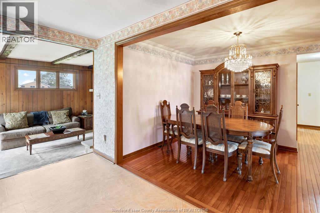 1565 ROXBOROUGH, Windsor, Ontario, N9B3H2 — Photo 12