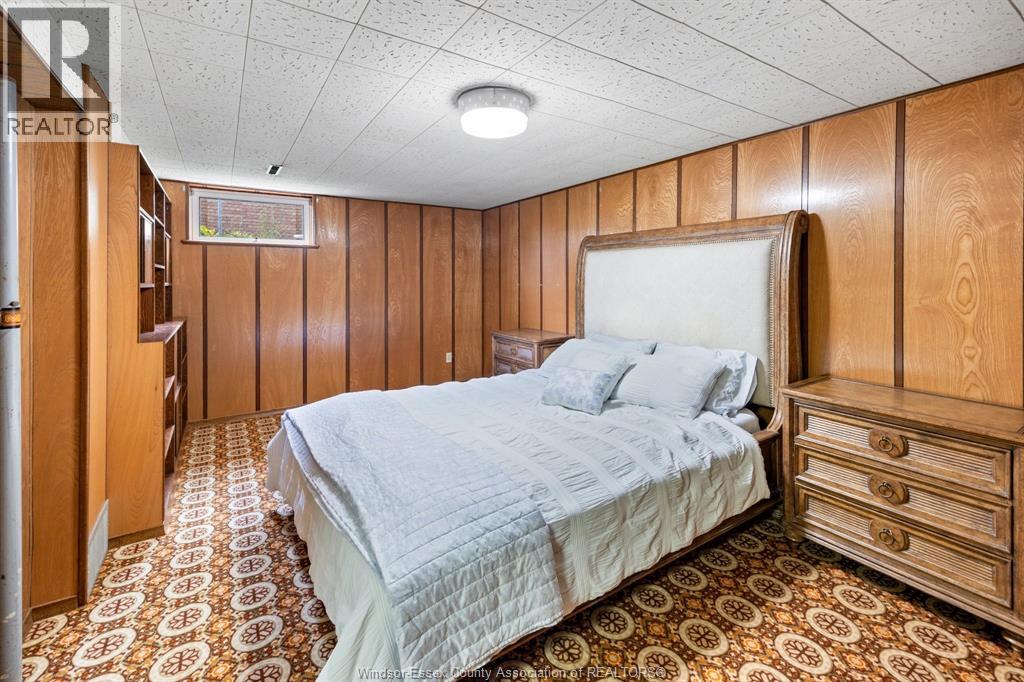 1565 ROXBOROUGH, Windsor, Ontario, N9B3H2 — Photo 3