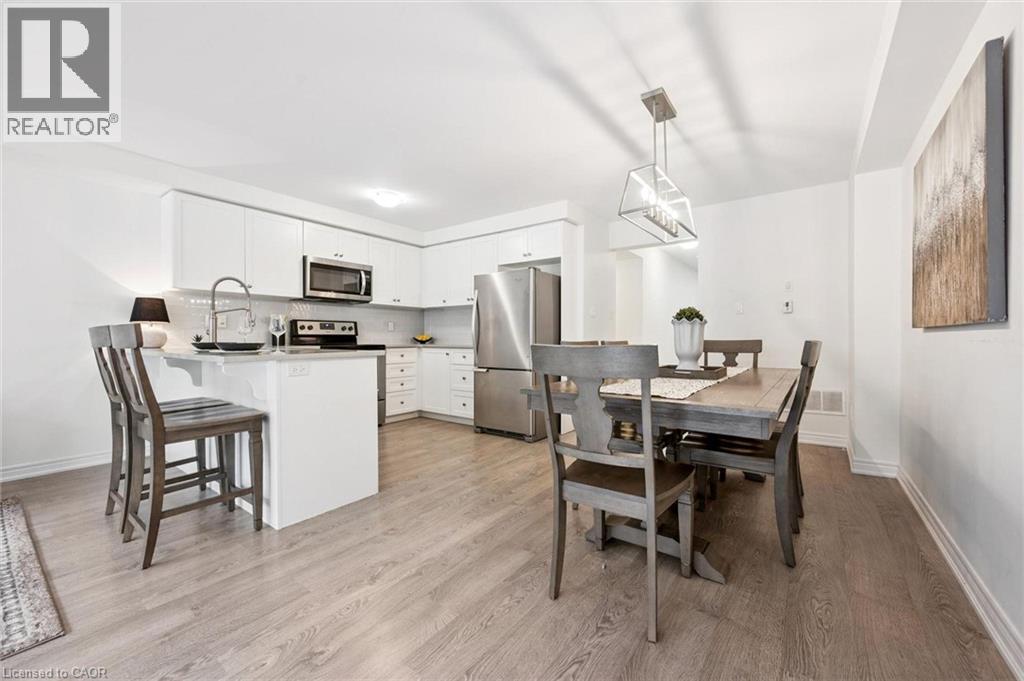 26 SKINNER Drive, Guelph, Ontario, N1E0P7 — Photo 3