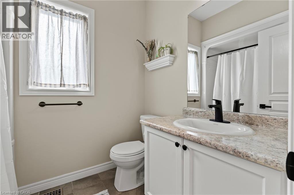 292 KEYSTONE Crescent, Hamilton, Ontario, L0R1P0 — Photo 9