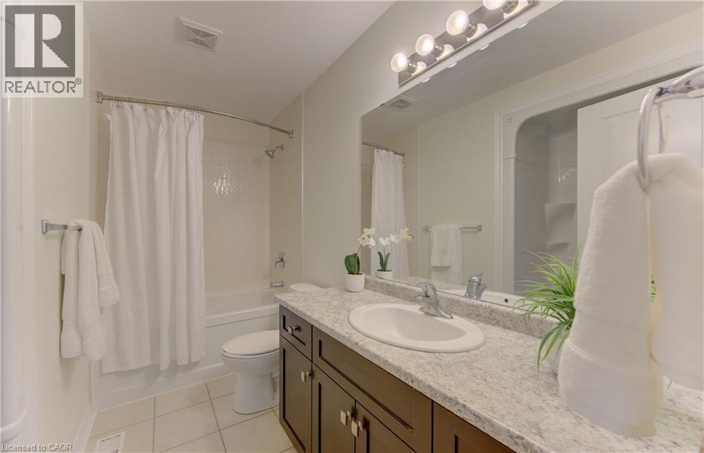 36 PRINCE ALBERT Boulevard, Kitchener, Ontario, N2H0B4 — Photo 14
