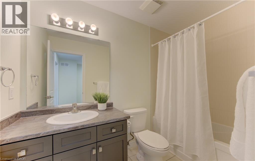 36 PRINCE ALBERT Boulevard, Kitchener, Ontario, N2H0B4 — Photo 16