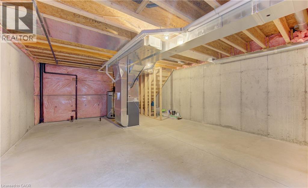 36 PRINCE ALBERT Boulevard, Kitchener, Ontario, N2H0B4 — Photo 19