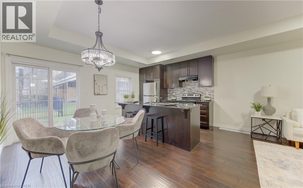 36 PRINCE ALBERT Boulevard, Kitchener, Ontario, N2H0B4 — Photo 2