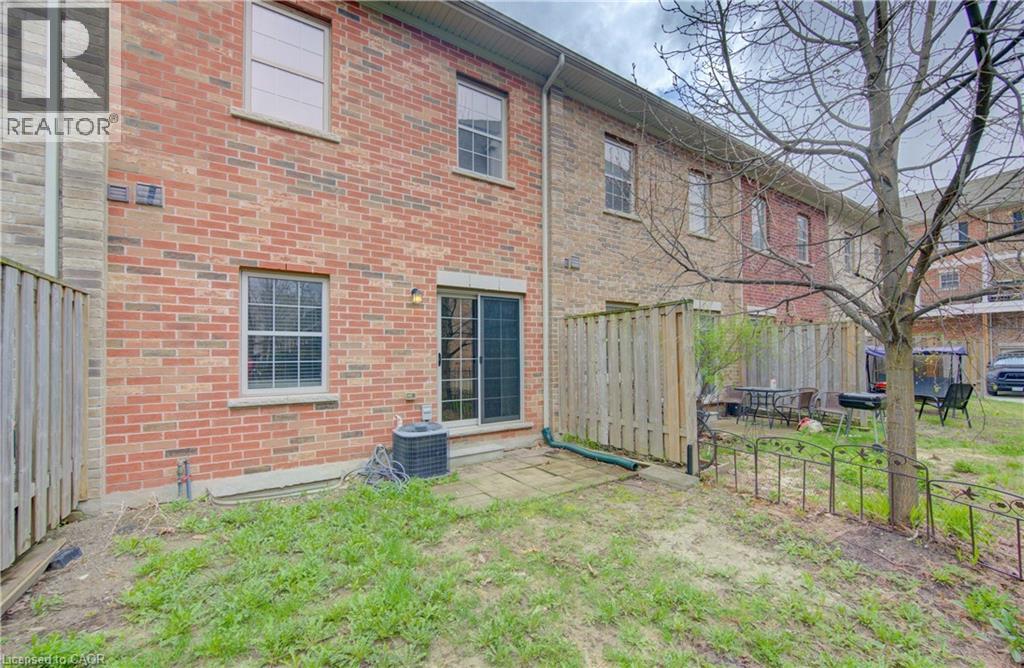 36 PRINCE ALBERT Boulevard, Kitchener, Ontario, N2H0B4 — Photo 21
