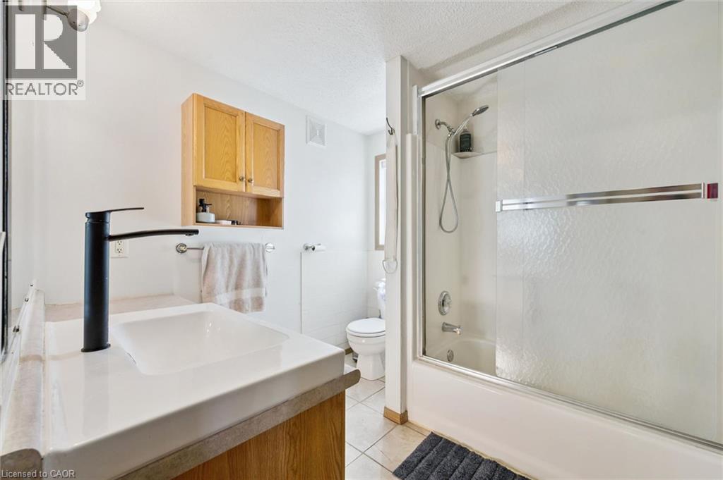 27 TRILLIUM BEACH Drive, Puslinch, Ontario, N0B2J0 — Photo 7