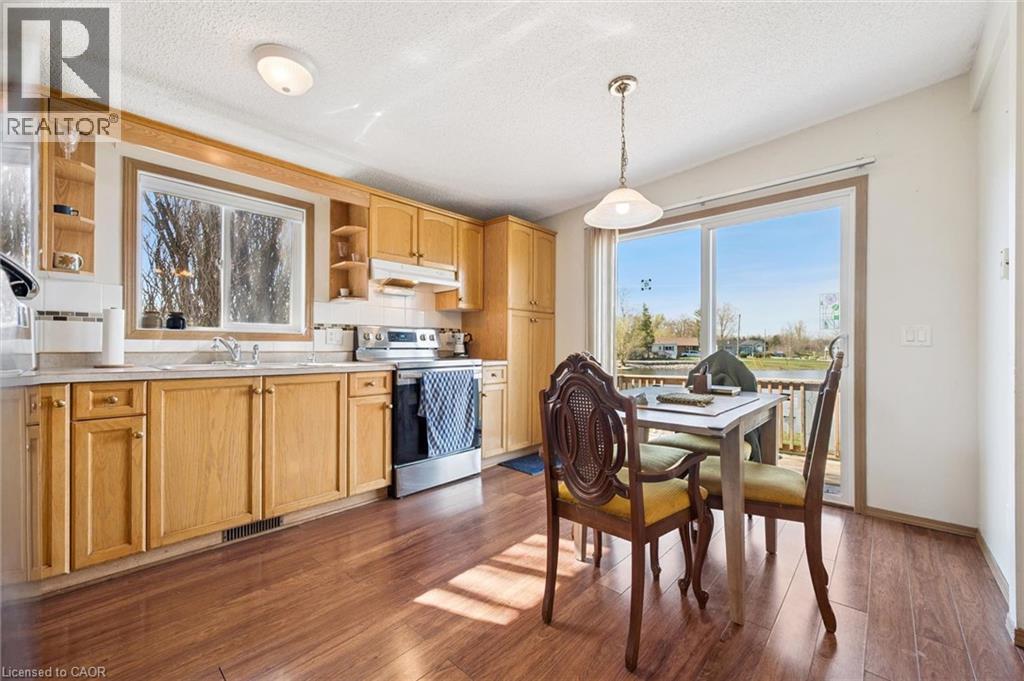 27 TRILLIUM BEACH Drive, Puslinch, Ontario, N0B2J0 — Photo 9