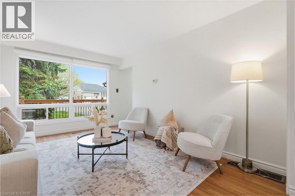 56 ANGELA Crescent, Cambridge, Ontario, N1S4B6 — Photo 10