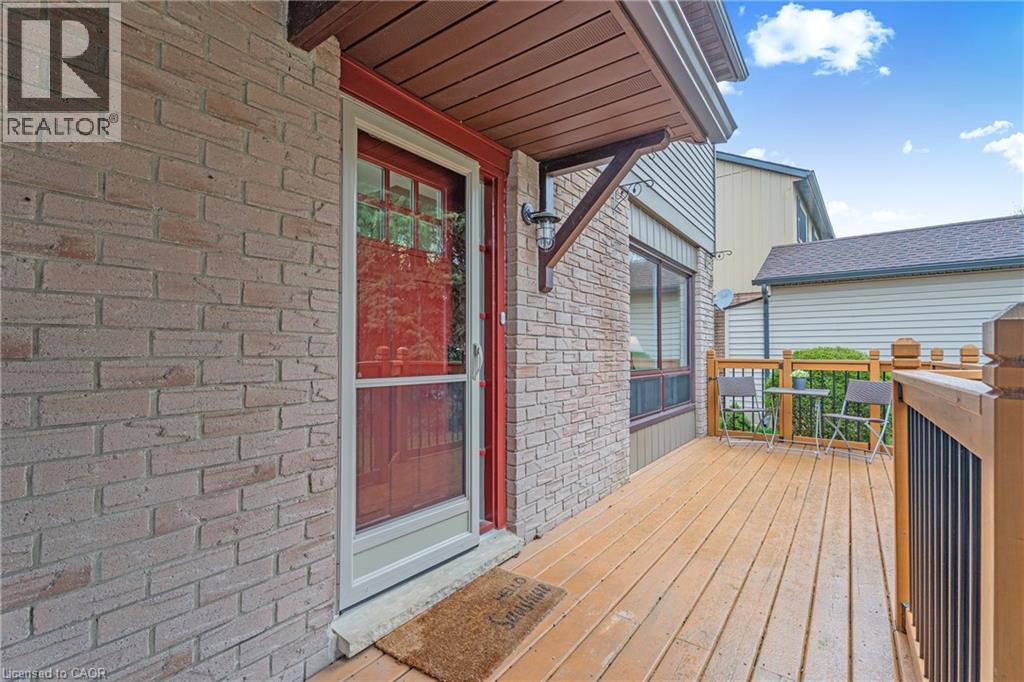 56 ANGELA Crescent, Cambridge, Ontario, N1S4B6 — Photo 6