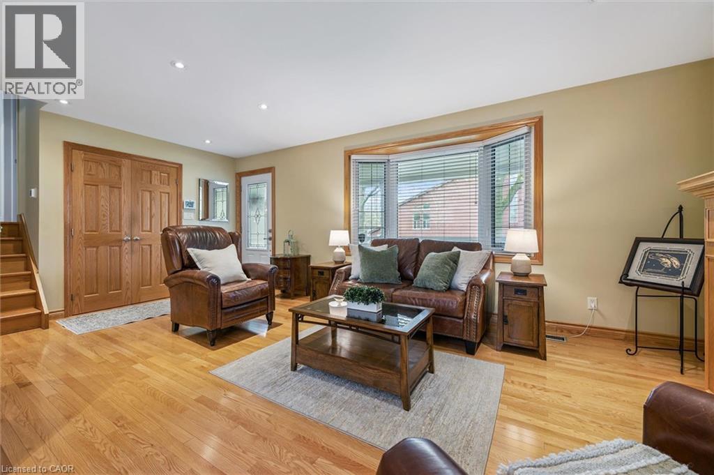 574 SPRUCEHILL Avenue, Waterloo, Ontario, N2L4V9 — Photo 10