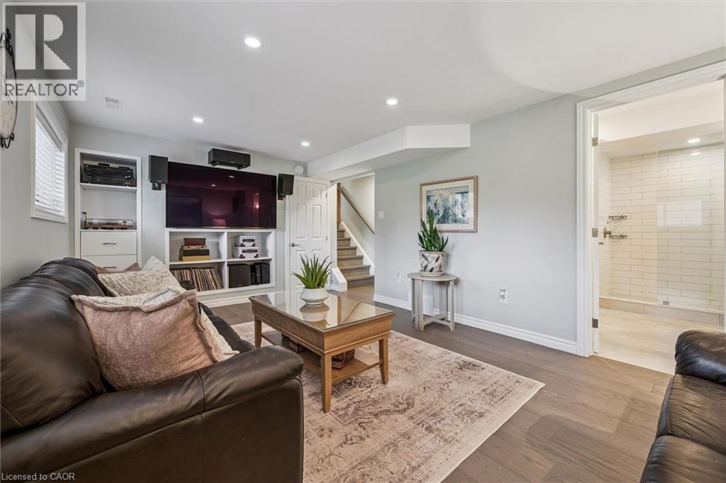 574 SPRUCEHILL Avenue, Waterloo, Ontario, N2L4V9 — Photo 27