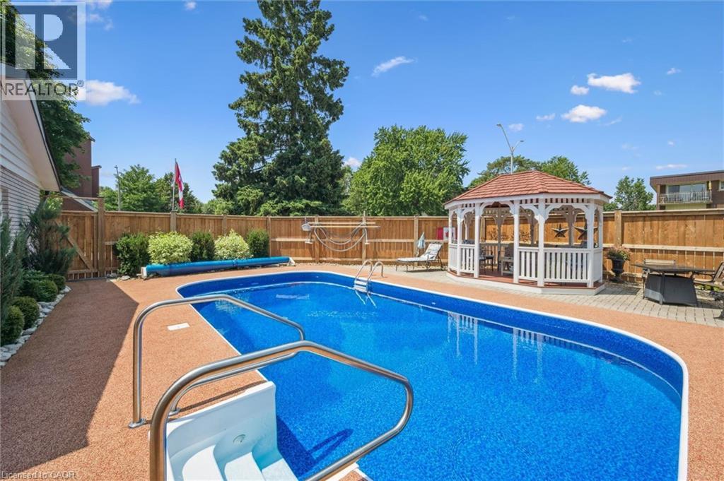 574 SPRUCEHILL Avenue, Waterloo, Ontario, N2L4V9 — Photo 37